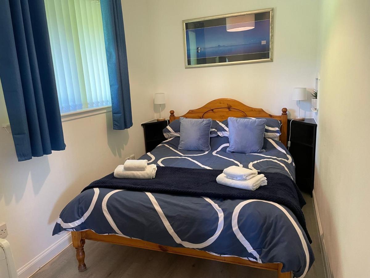 Wellsfield Farm Holiday Lodges Stirling Ngoại thất bức ảnh