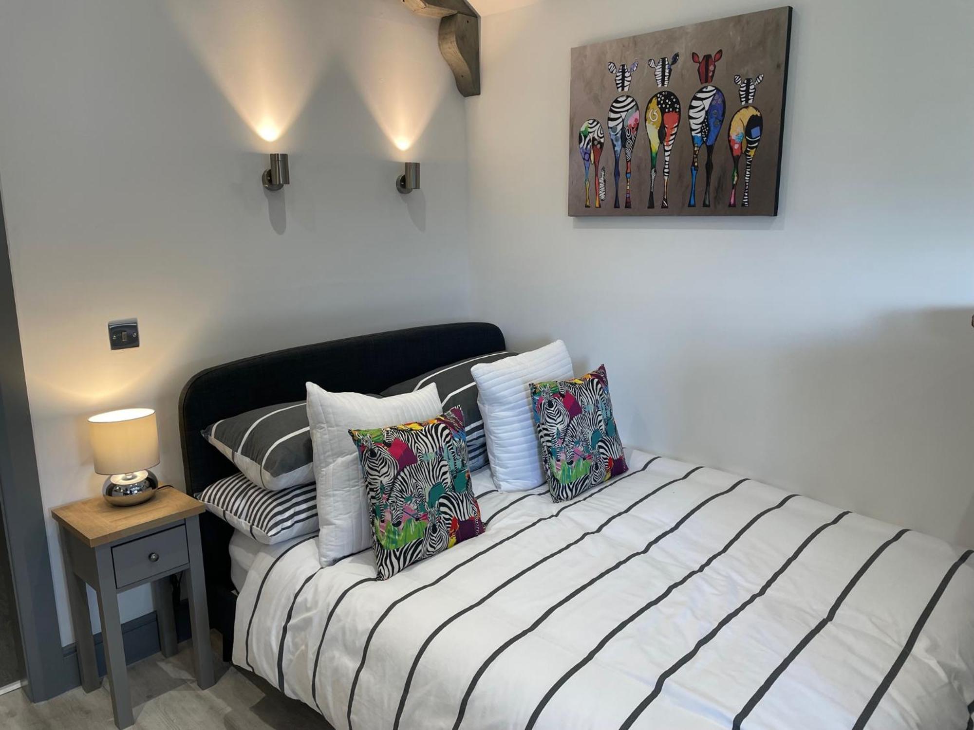 Wellsfield Farm Holiday Lodges Stirling Ngoại thất bức ảnh